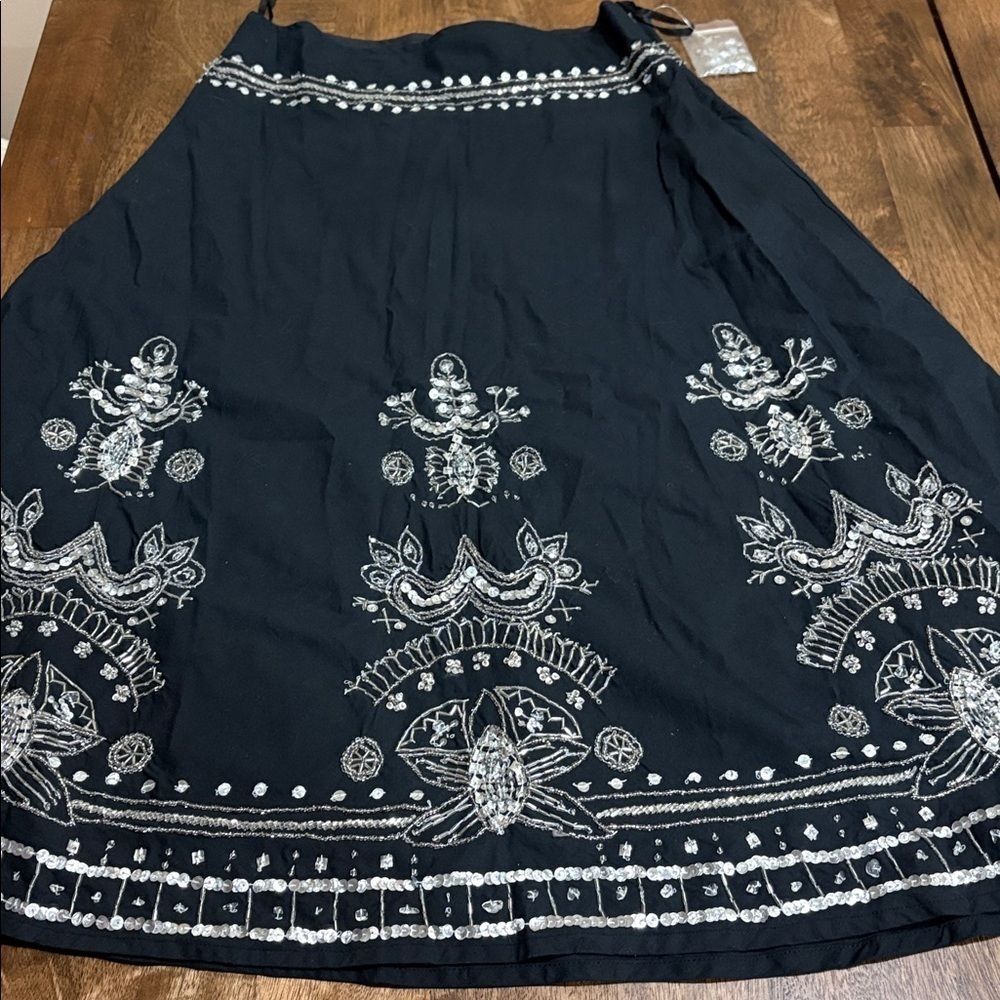 DIMRI Sequined boho gypsy skirt size medium. New without tags. Black tan - Picture 2 of 8